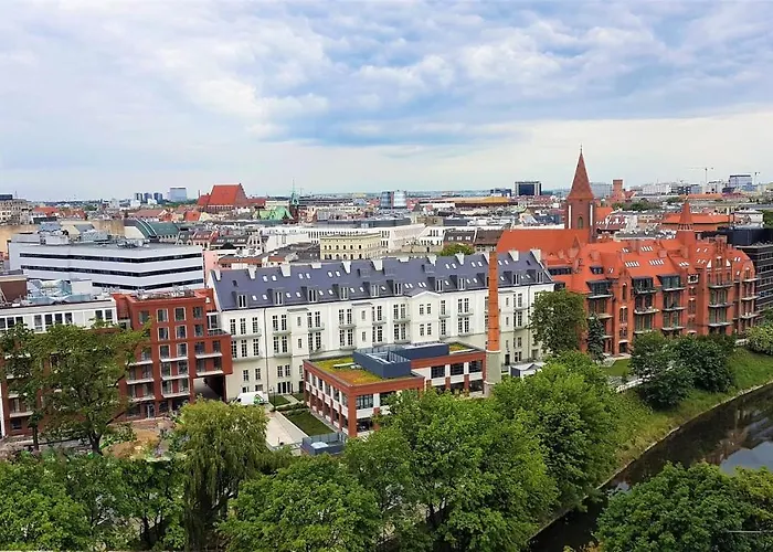 Lux Apartment Center