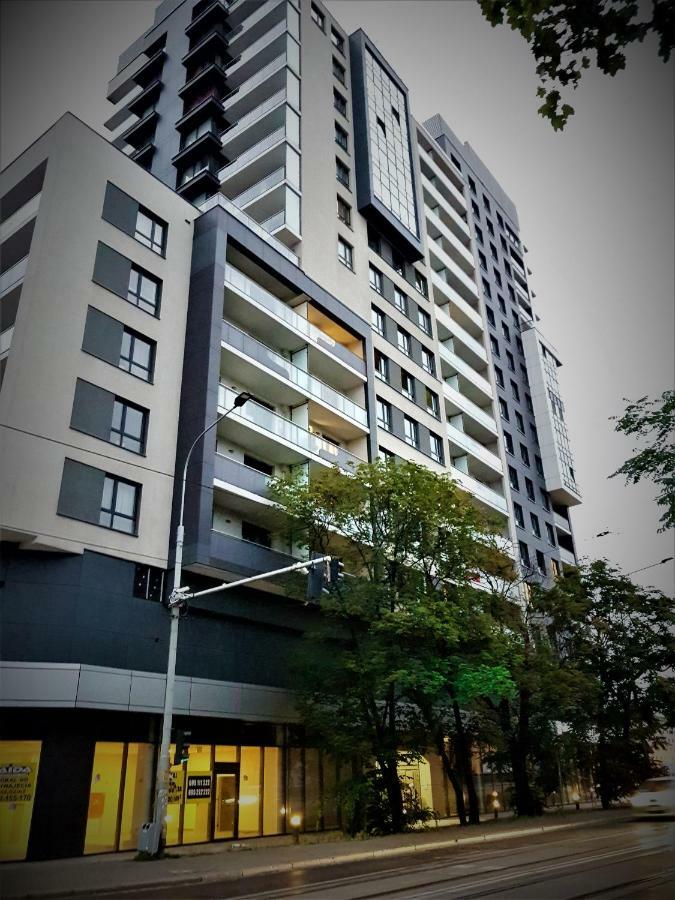 Lux Center Apartment *