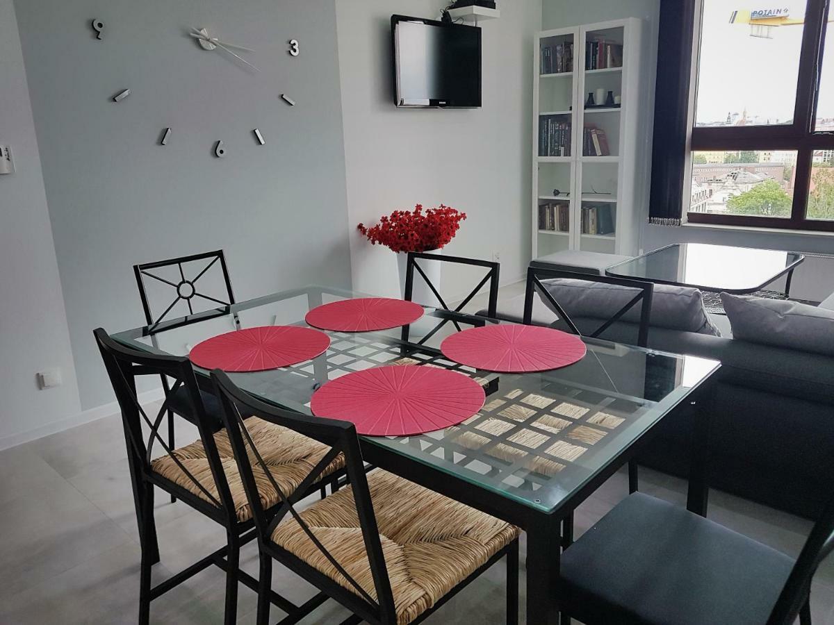 Lux Center Apartment *