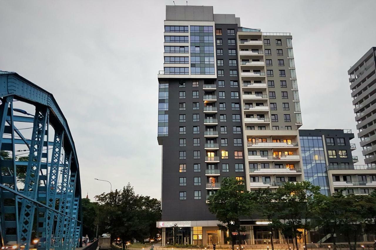 Lux Center Apartment *