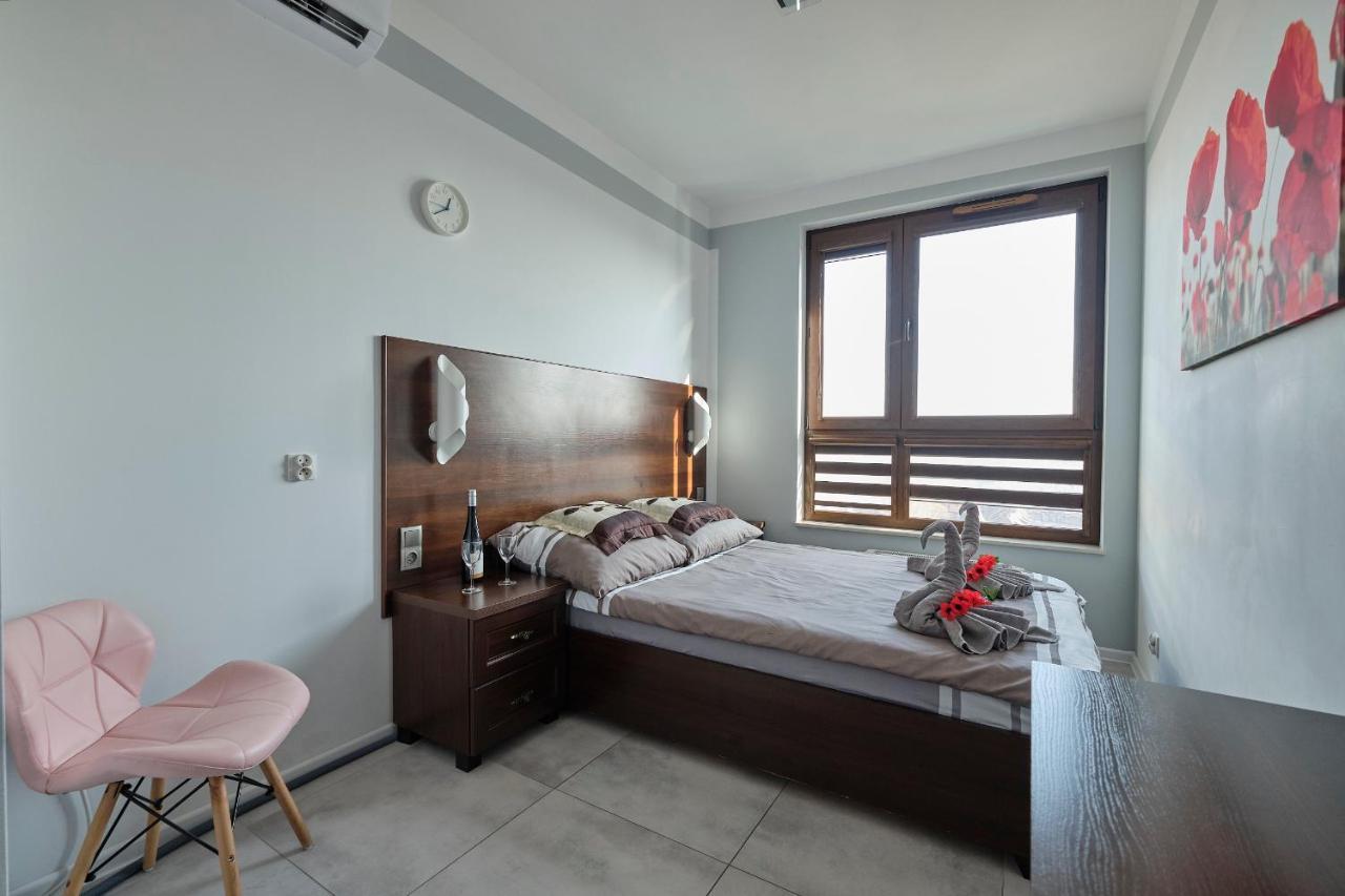Lux Center Apartment